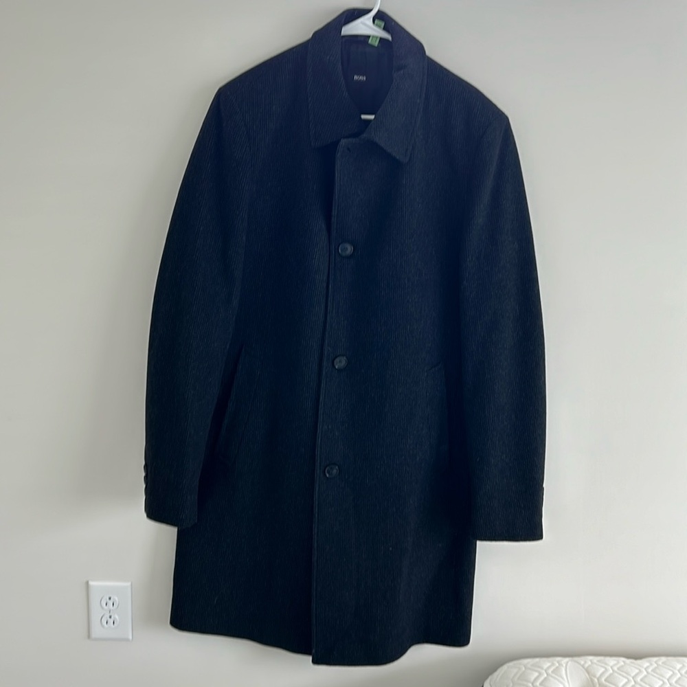 Men’s XL Hugo Boss coat
